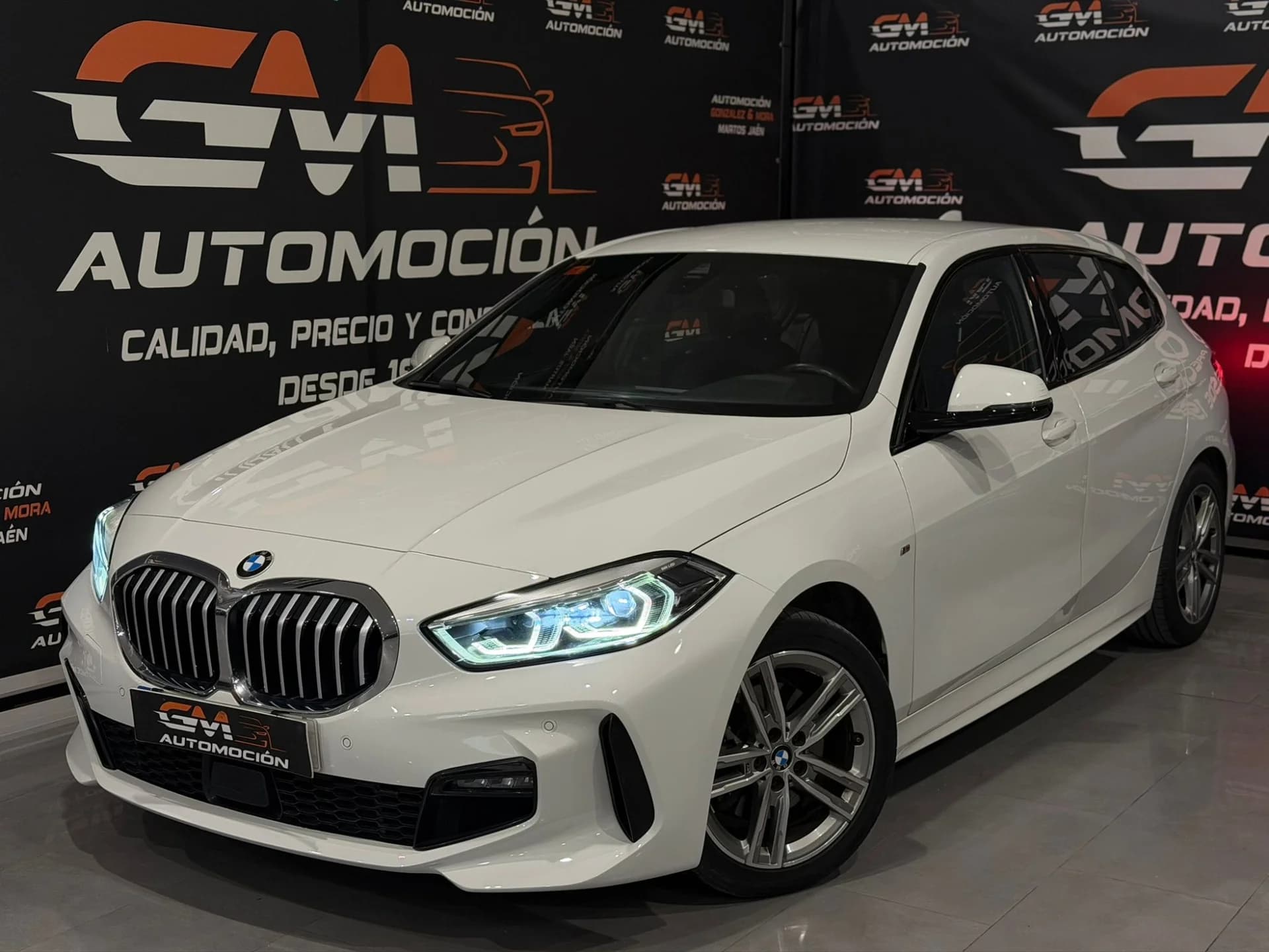 BMW Serie 1 118d — Blanco, en GM Automoción