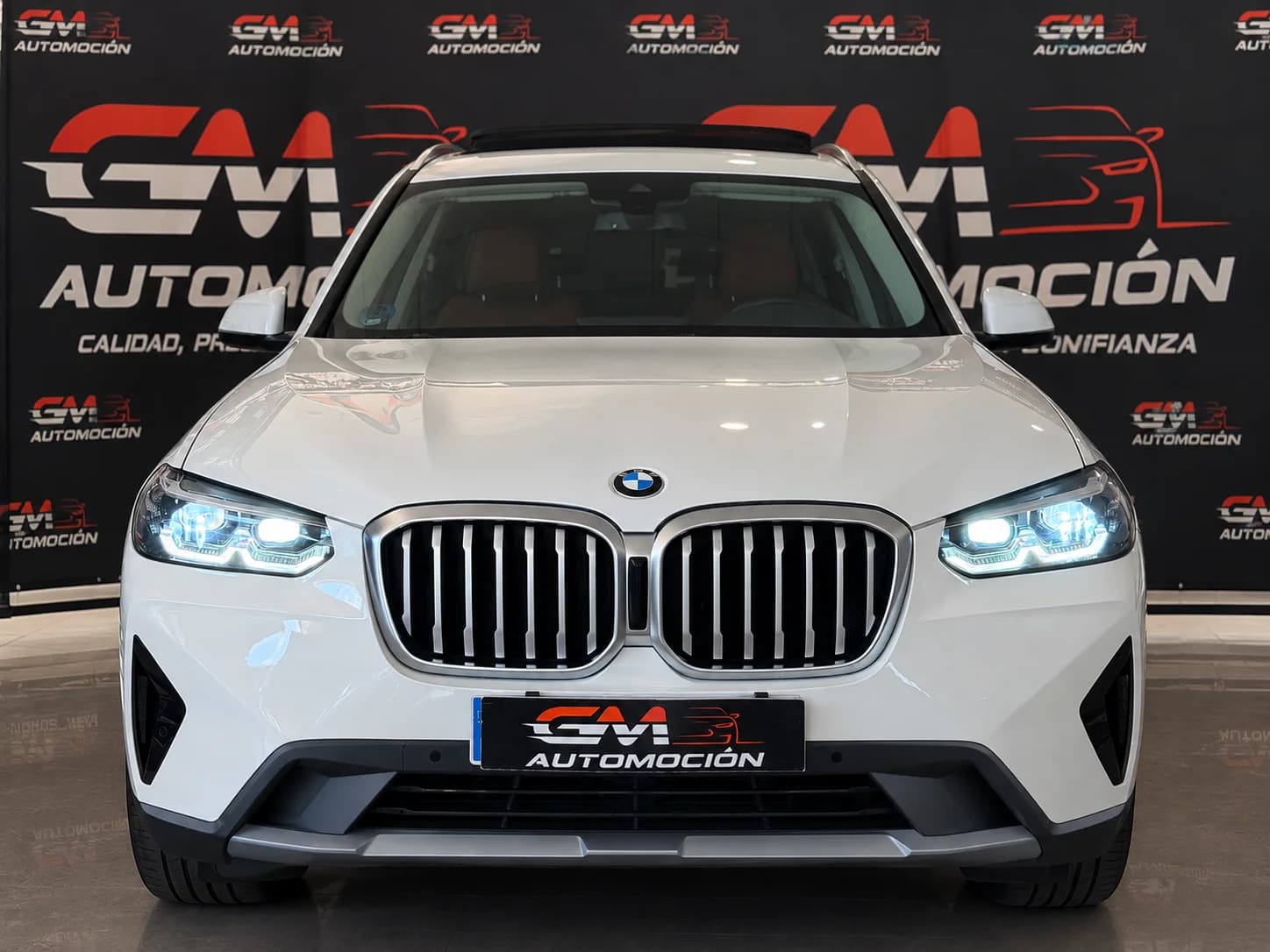 BMW X3 XLINE 18DA — foto 1 de 16