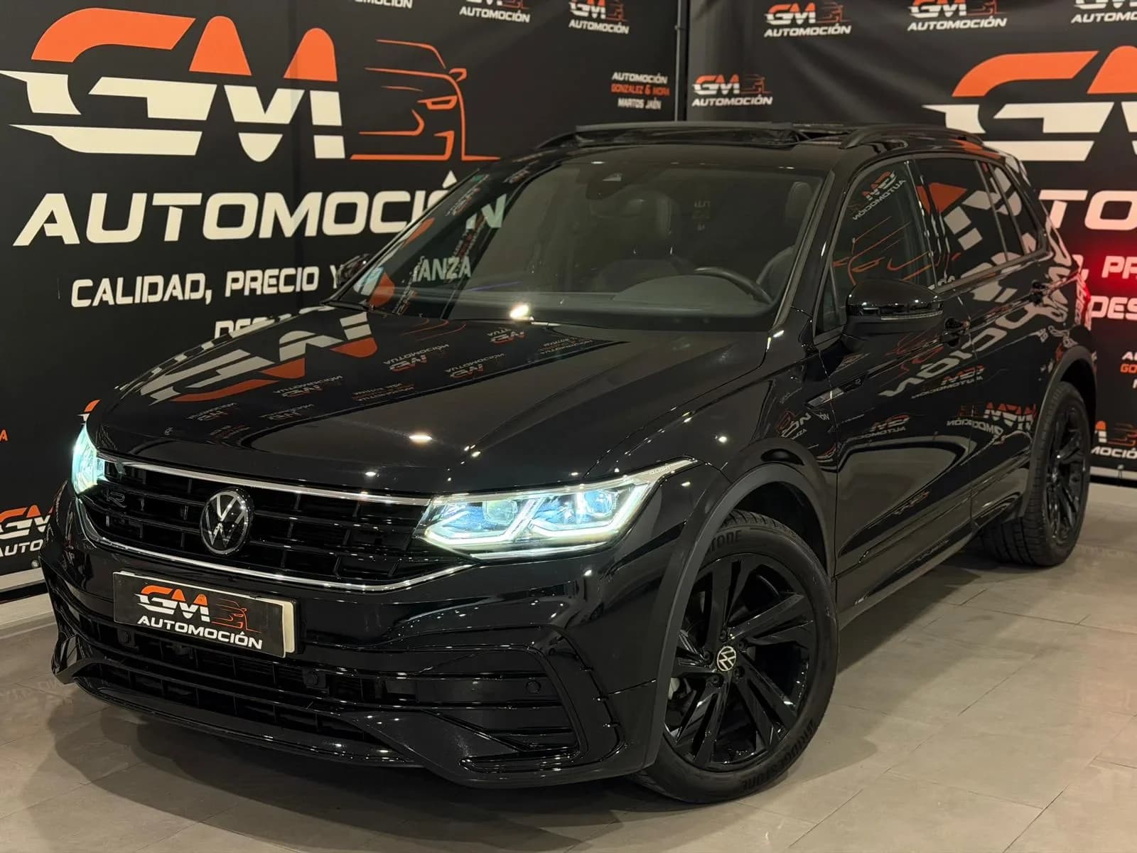 Volkswagen Tiguan 2.0tdi Rline dsg — foto 1 de 29
